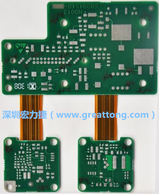 FPCB可作為多片功能載板的連接軟式板材。